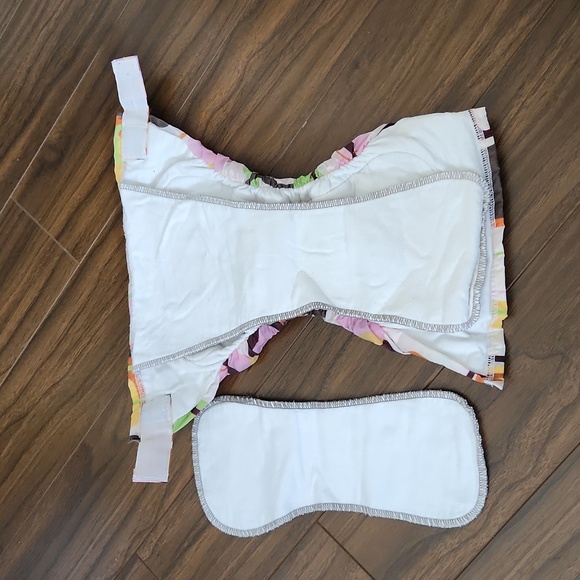 VGUC 2-pack Kushies Organic All-In-One cloth diapers - Picture 12 of 12